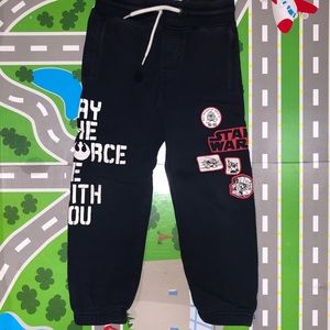Gap. Boy sweat pants. Size 4
